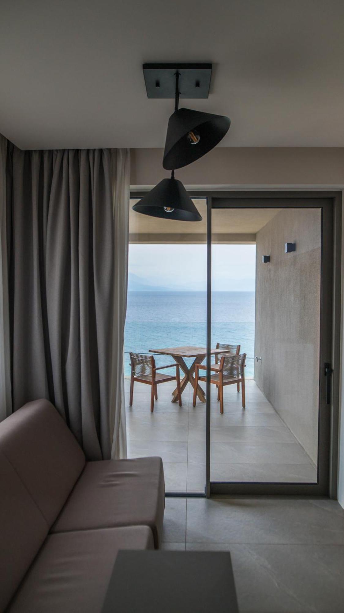 Alissachni Seaside Hotel Derveni Luaran gambar