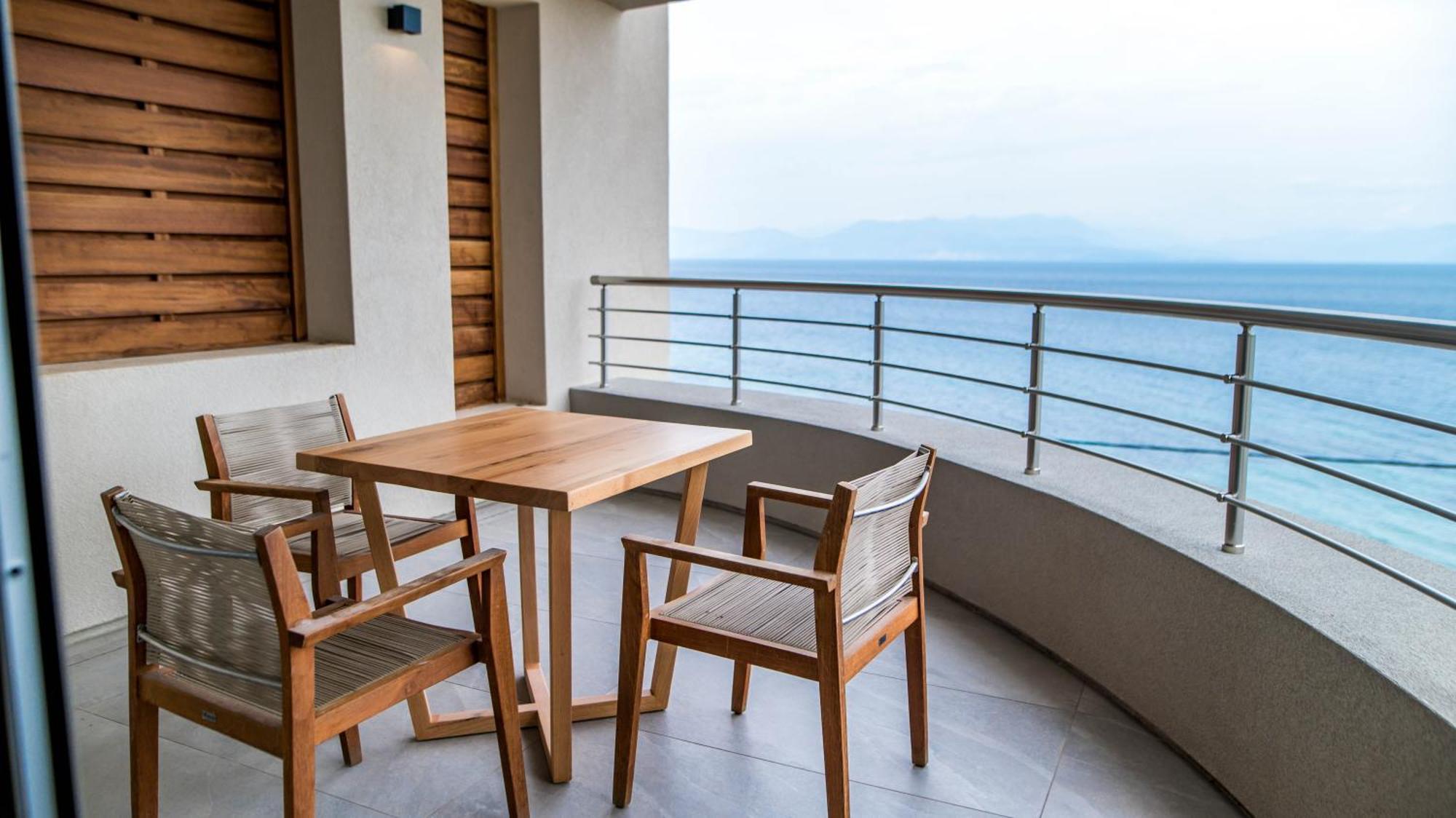 Alissachni Seaside Hotel Derveni Luaran gambar